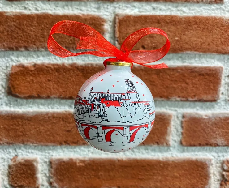 Albi, the collector's Christmas bauble - in the Albi Tourist Office Boutique