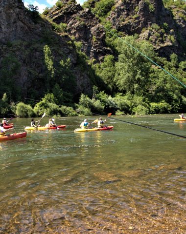 Vissen, kanoën, zwemmen in de Tarn-vallei, er is plezier voor alle leeftijden